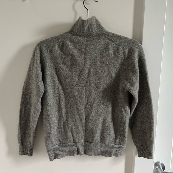 Neiman-Marcus 100% cashmere polo sweater - Picture 4 of 8